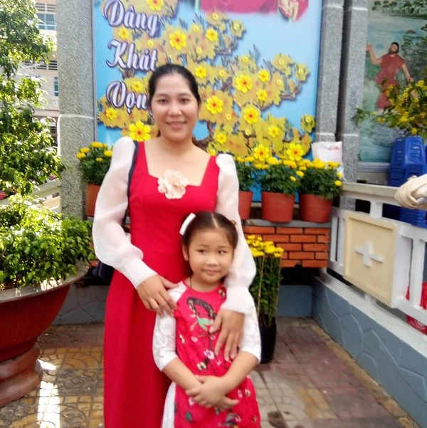Chị Hân - mua cơm cháy Ninh Bình chưa chiên ở Cà Mau